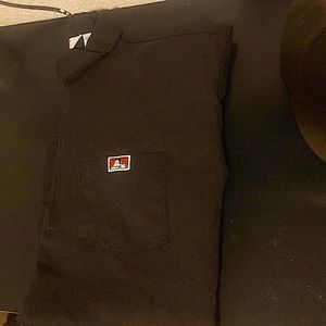 BLACK Ben Davis Zip up shirt offers are available hmu with a reasonable price